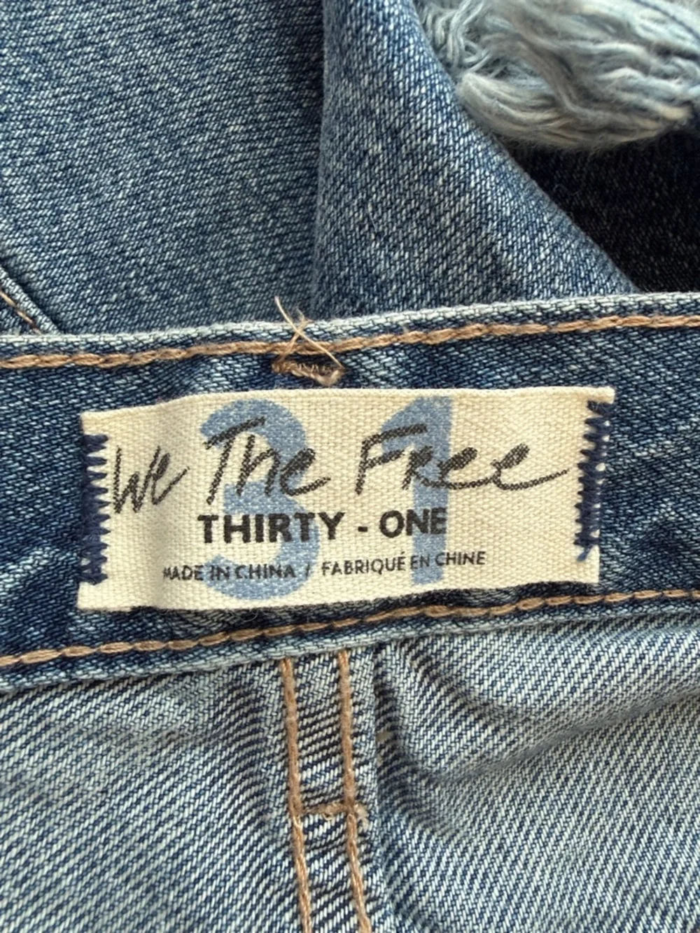 Free People Loving Good Vibrations High-Rise Distressed Shorts. Size 31. NWT.